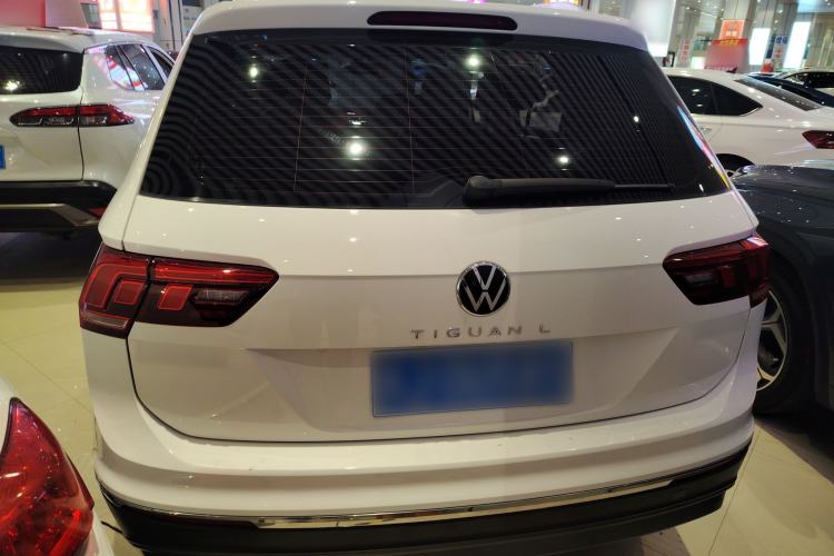 Used Volkswagen Tiguan L 2021 330TSI Automatic Two-Wheel Drive Smart Edition
