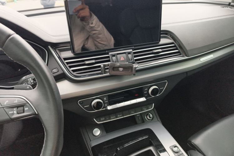 Used Audi Q5L 2025 40 TFSI Fashionable and Dynamic Edition
