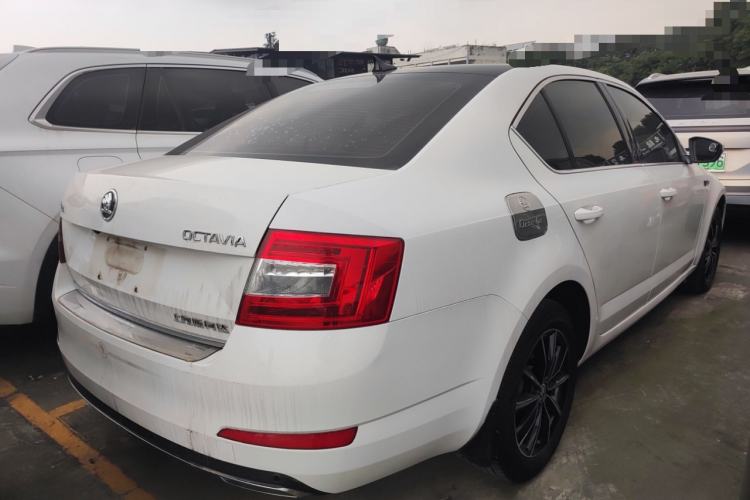 Used Skoda Octavia 2017 1.6L Automatic Smart Drive Edition
