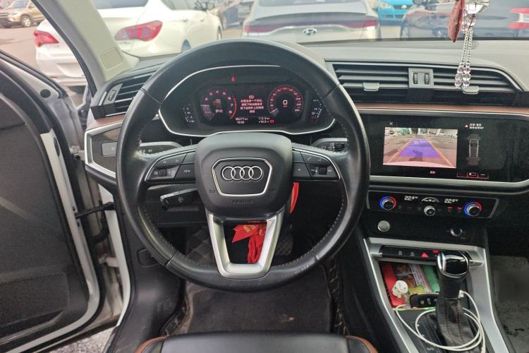 Used Audi Q3 2019 40 TFSI Fashionable and Elegant Model