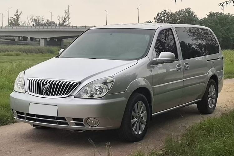 Used Buick GL8 2014 2.4L Comfort Edition
