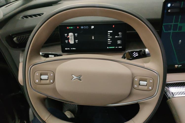 Used XPeng X9 2025 740 Ultra-Long Range Max
