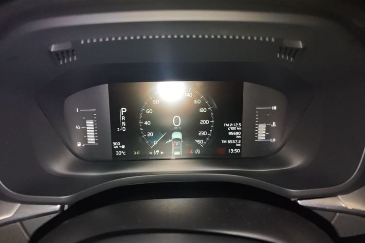 Used Volvo XC60 2019 T5 4x4 Smart Edition China V Standard