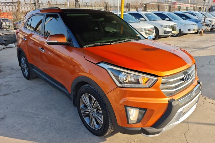 Used Hyundai ix25 2015 1.6L Automatic Two-Wheel-Drive Deluxe DLX Model