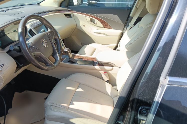 Used Buick LaCrosse 2013 2.4L SIDI Leading Comfort Version
