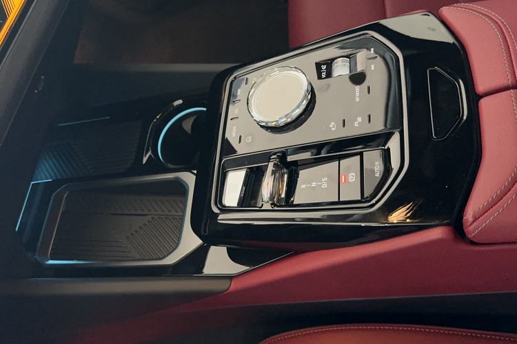 Used BMW 5 Series 2024 530Li Luxury Package Premium Edition
