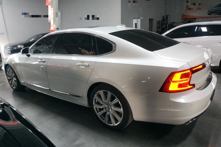 Used Volvo S90 2020 T5 Zhiya Luxury Edition