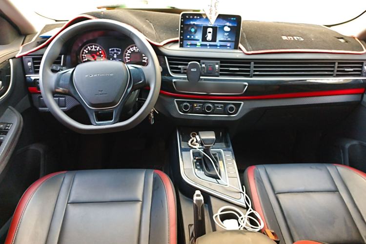 Used FORTHING T5 2021 1.5T Automatic Comfort Version