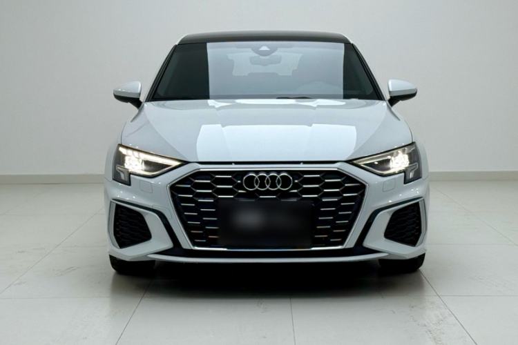 Used Audi A3 2024 Sportback 35 TFSI Fashionable Sports Model
