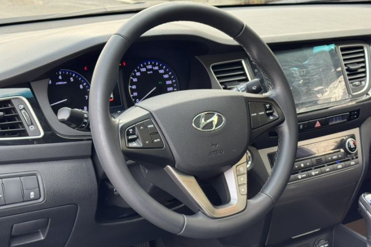 Used Hyundai Mistra 2014 1.8L Automatic Deluxe DLX Model
