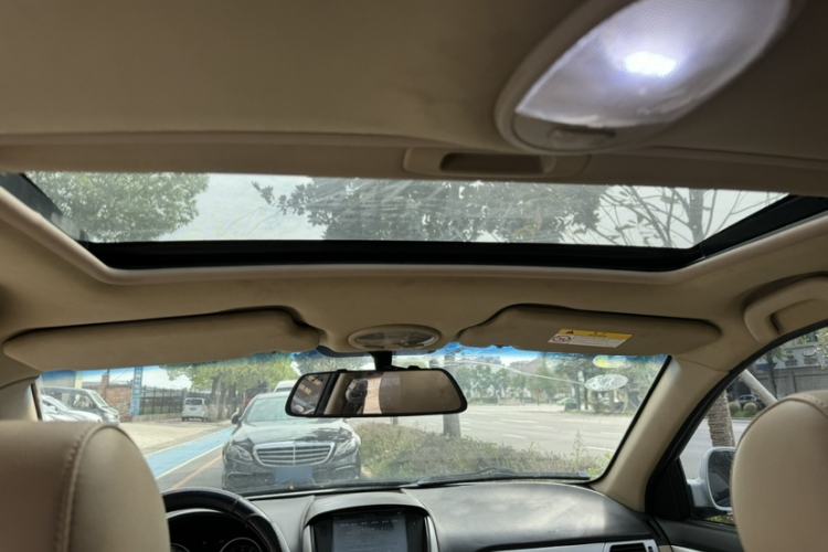 Used Buick Excelle 2013 1.5L Manual Classic Model
