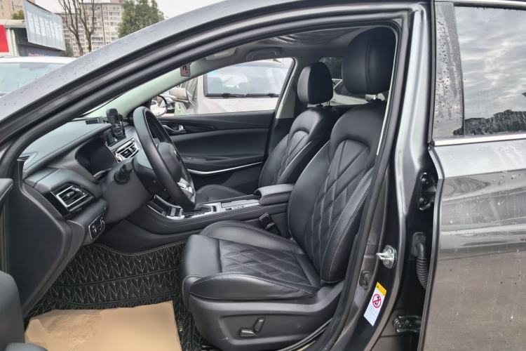 Used Changan Ruicheng CC 2022 Blue Whale Edition 1.5T DCT Luxury Model