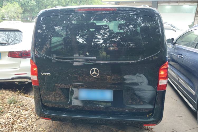 Used Mercedes-Benz Vito 2021 2.0T Elite Version 7 Seats