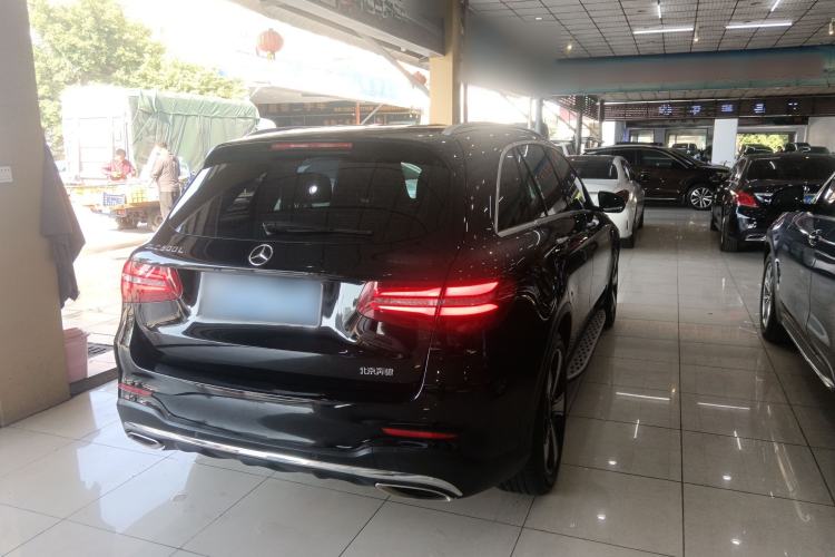 Used Mercedes-Benz GLC 2019 Refreshed GLC 300 L 4MATIC Dynamic Edition
