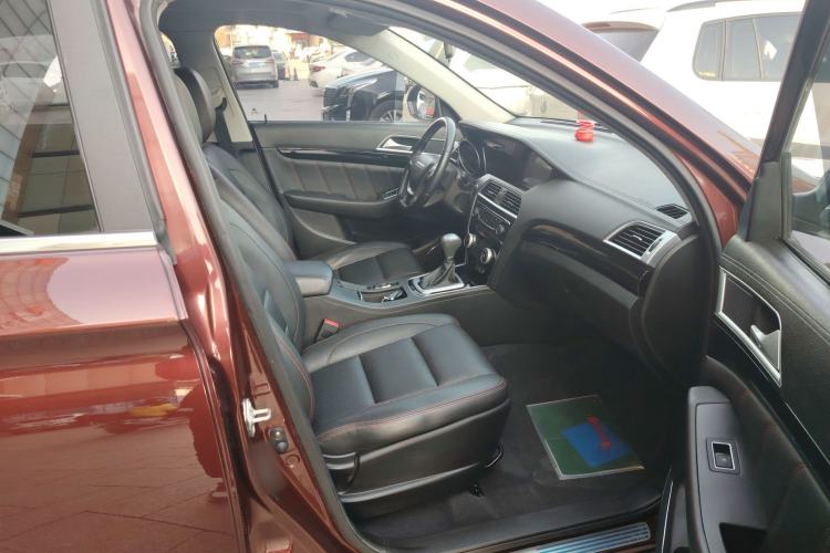 Used Leopaard CS10 2017 2.0T Automatic Urban Version
