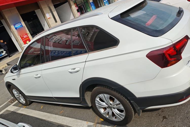 Used Volkswagen C-TREK 2018 1.5L Automatic Comfort Model
