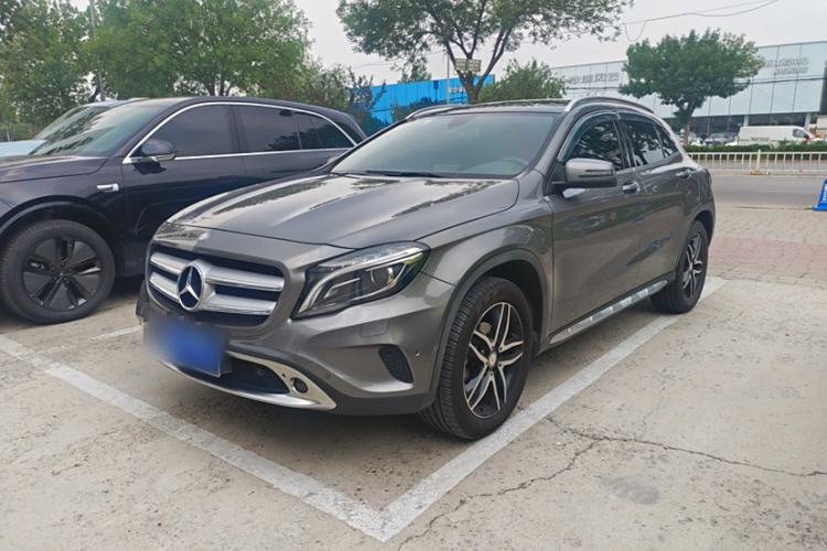 Used Mercedes-Benz GLA 2015 GLA 200 Fashion Model
