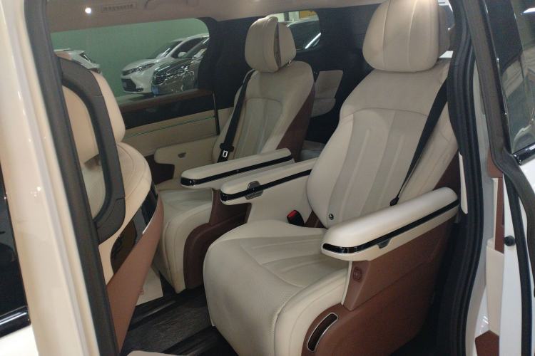 Used BYD Xia 2025 DM-i 1.5T 180km Beyond Edition
