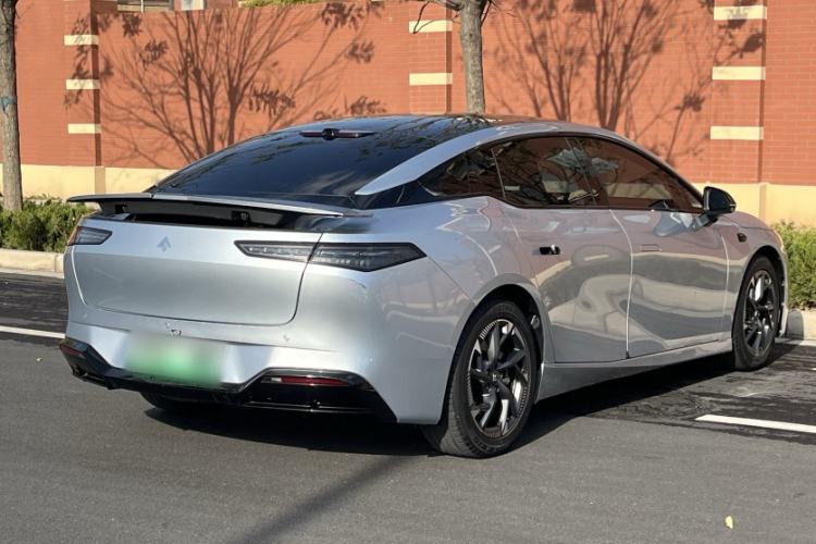 Used  GT 2023 560 Rear-Drive Seven-Wing Edition
