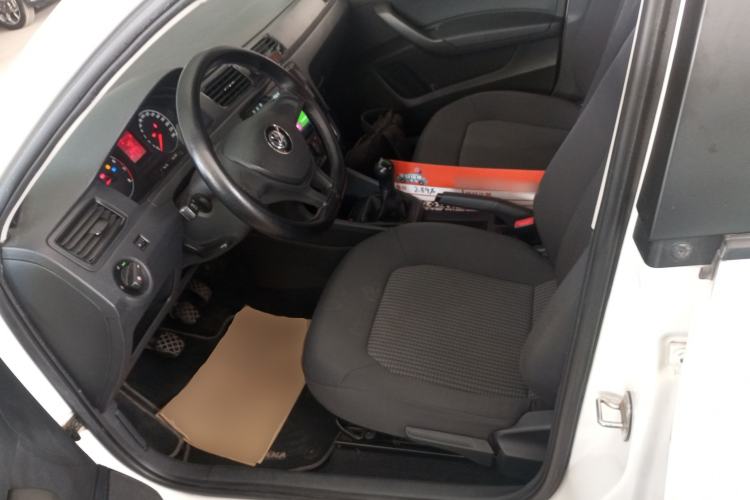 Used Volkswagen Santana 2018 1.5L Manual Fashion Edition
