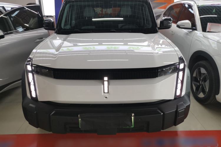 Used  03 2024 401km Two-Wheel Drive Standard Advanced Version
