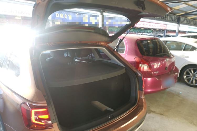 Used Volkswagen C-TREK 2017 230TSI DSG Luxury Model
