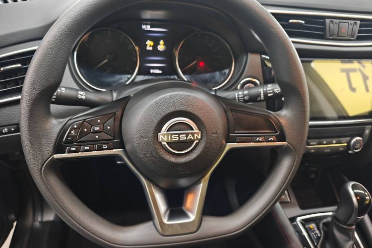 Used Nissan Qashqai 2023 Classic 2.0L CVT XV Comfort Edition
