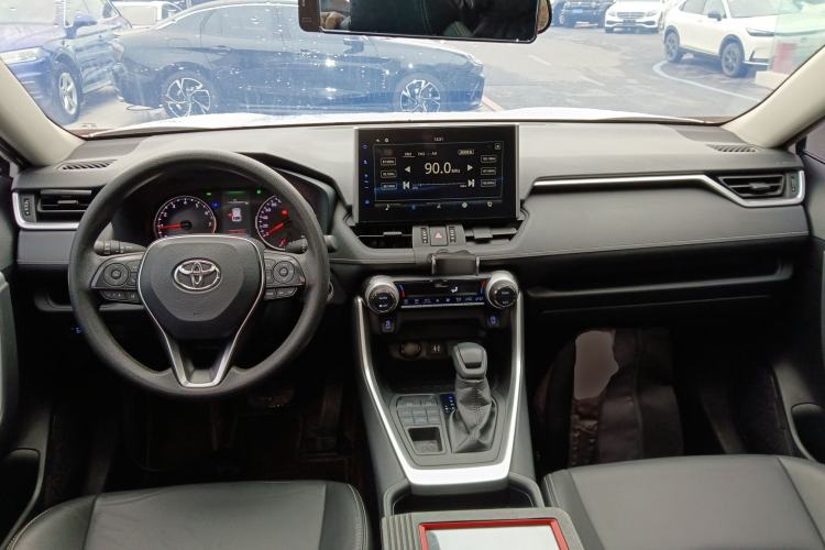 Used Toyota Wildlander 2020 2.0L CVT 4x4 Luxury Edition
