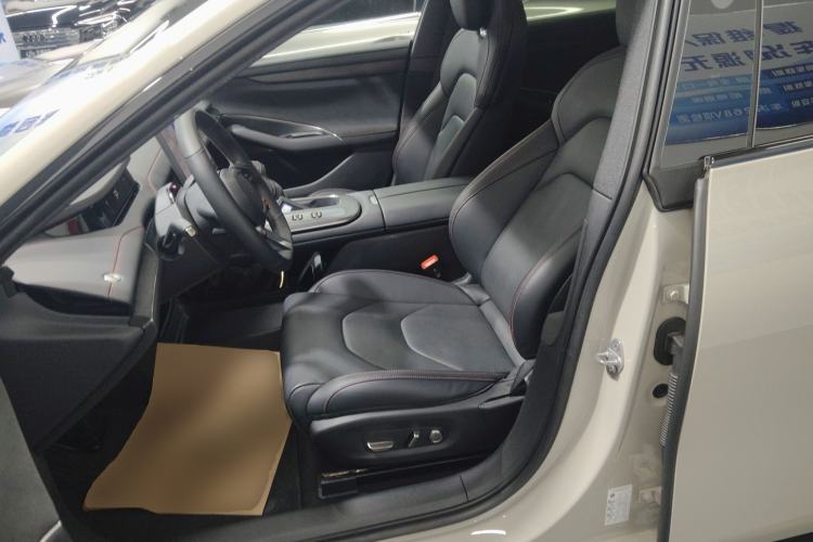 Used  SU7 2024 Rear-Drive Ultra-Long Range Advanced Pro-Level Intelligent Driving Version
