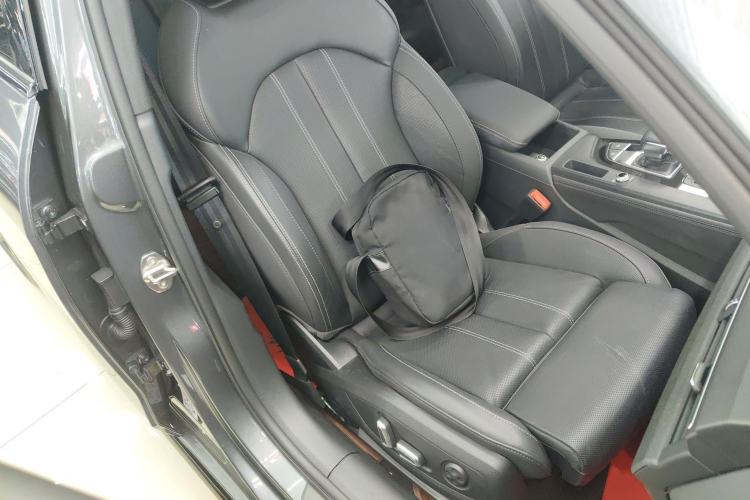 Used Audi A4L 2024 40 TFSI Luxury Dynamic Edition
