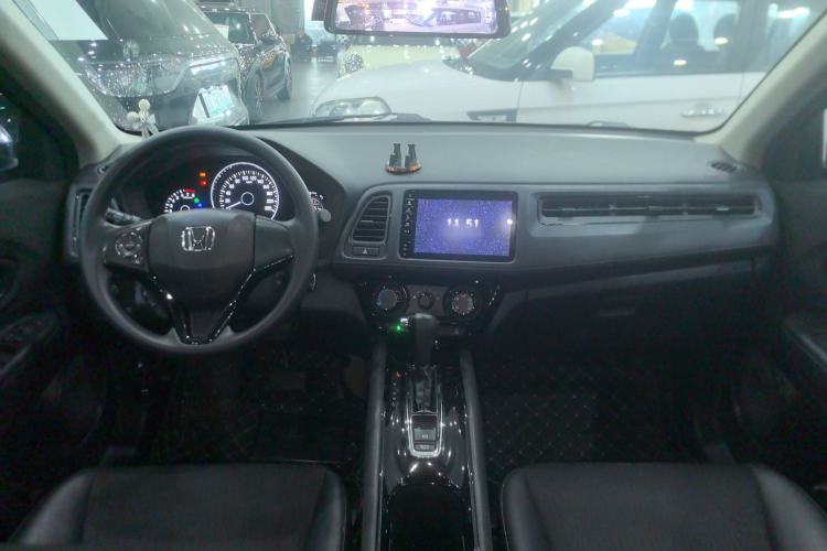 Used Honda Vezel 2019 1.5L CVT Pioneer Edition China VI
