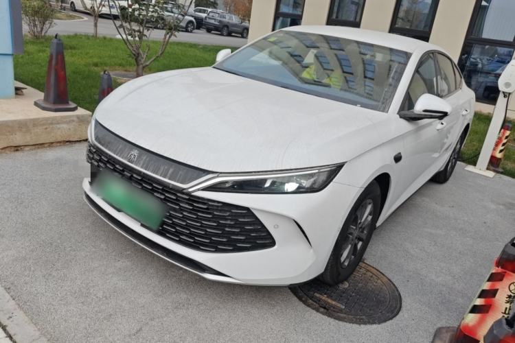 Used BYD Qin L 2025 DM-i Smart Drive 80KM Leading Model
