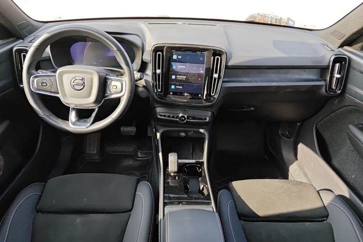 Used Volvo XC40 New Energy 2023 Long-Range Version
