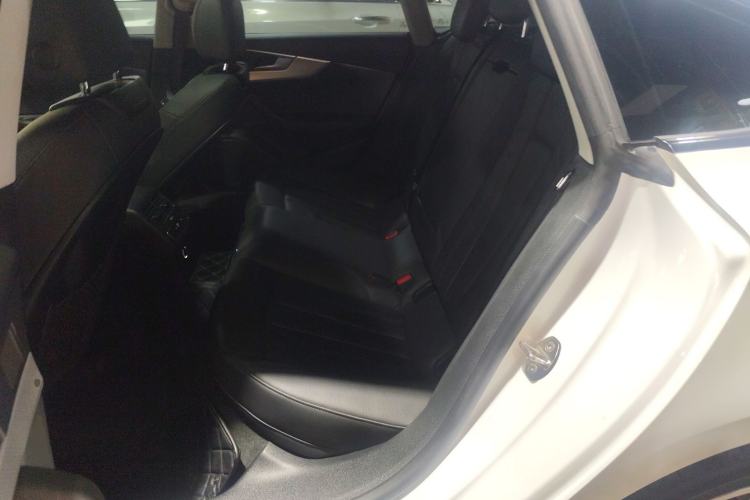 Used Audi A5 2019 Sportback 40 TFSI Fashion Model