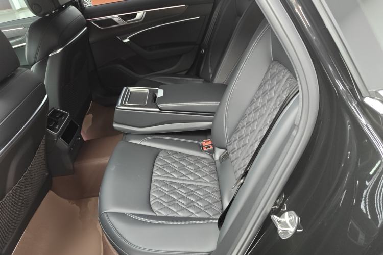 Used Audi A6L 2025 Restyled 45 TFSI quattro Prestige Dynamic Edition
