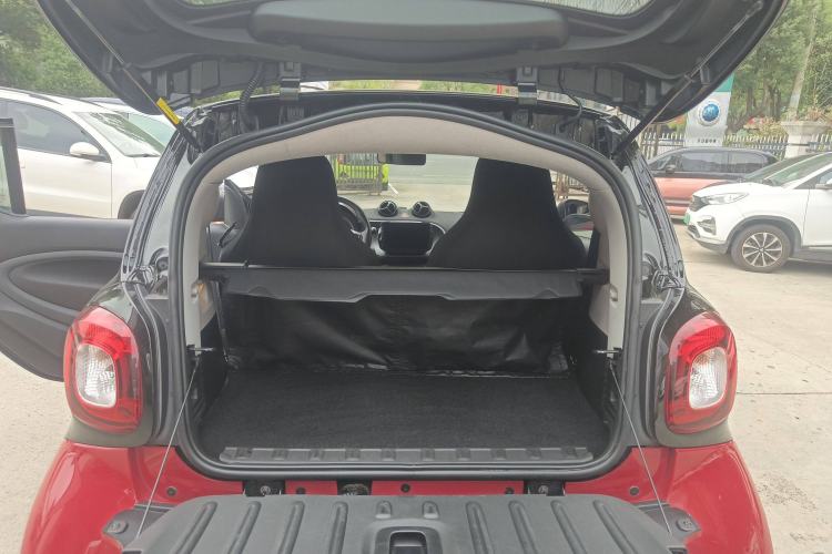 Used  fortwo 2015 1.0L 52 kW Hardtop Passion Edition
