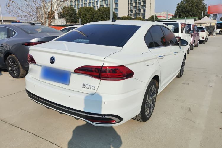 Used Volkswagen Bora 2023 300TSI DSG Prestige Edition
