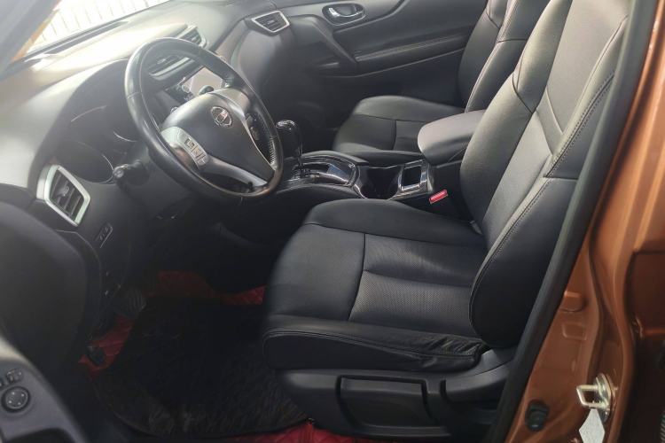 Used Nissan X-Trail 2015 2.0L CVT Comfort MAX Edition 2WD
