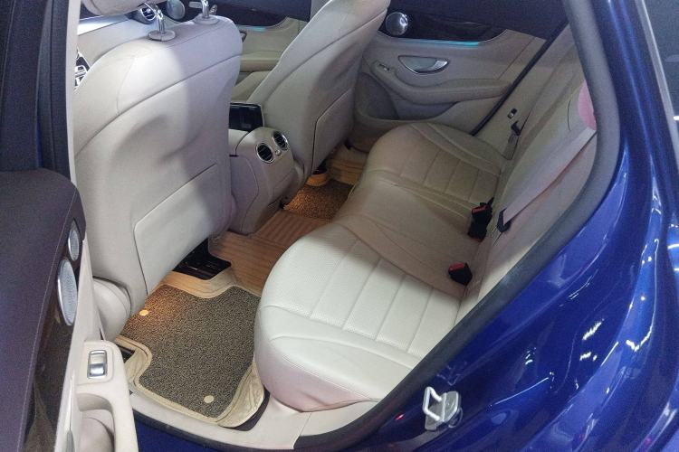 Used Mercedes-Benz GLC 2016 GLC 260 4MATIC Luxury Model
