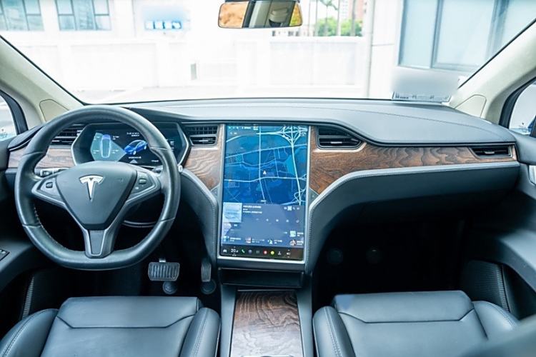 Used Tesla Model X 2017 X 100D Long Range Edition
