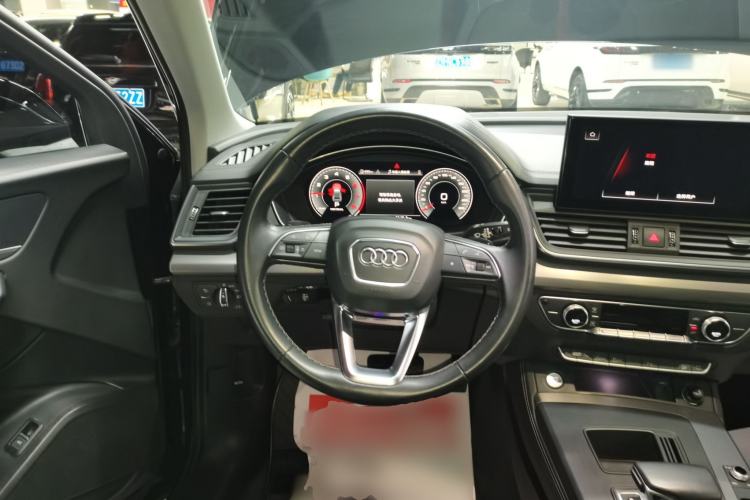 Used Audi Q5L 2022 40T Fashionable and Elegant Model