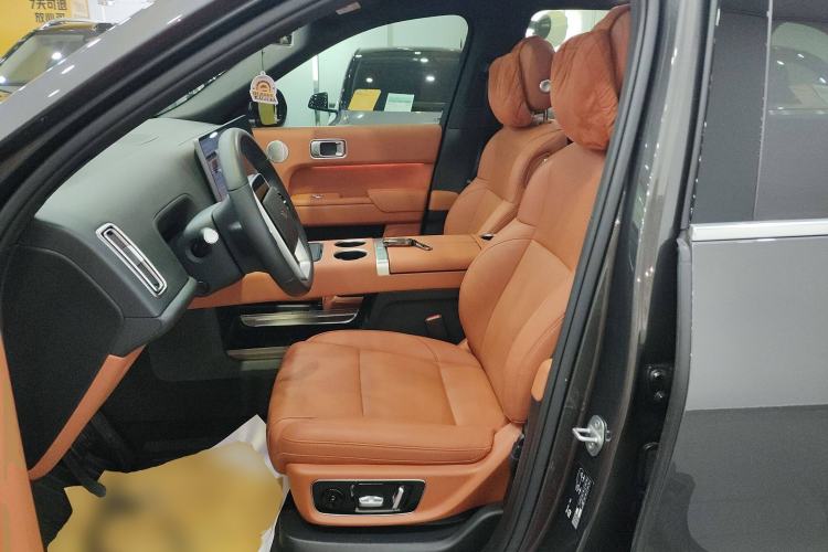 Used Li Auto L8 2023 Max model
