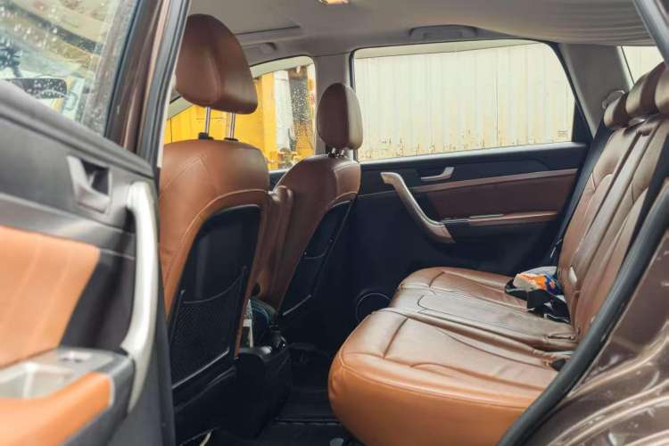 Used Haval H6 2014 Sport Version 1.5T Manual Two-Wheel Drive Elite Edition
