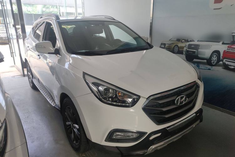 Used Hyundai ix35 2013 2.0L Automatic Two-Wheel Drive Smart GLS China IV Standard
