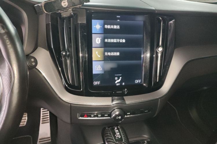 Used Volvo XC60 2018 T5 4x4 Smart & Sporty Edition
