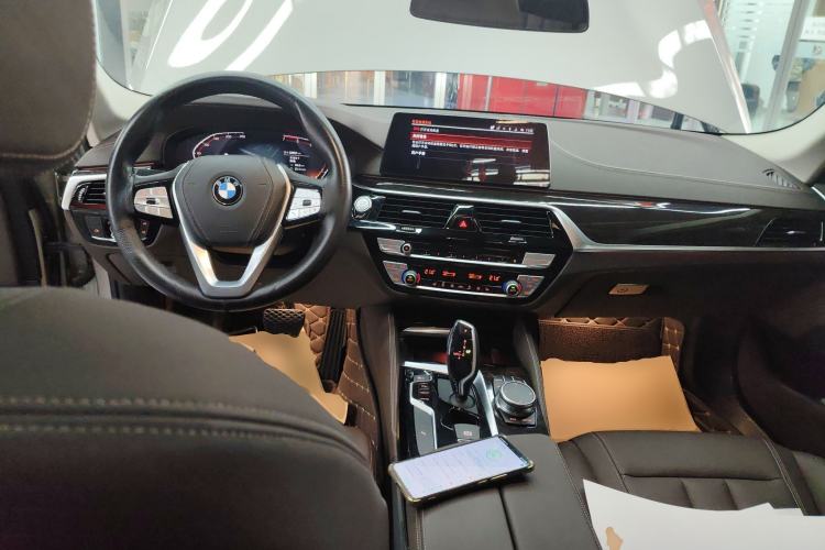 Used BMW 5 Series 2020 525Li Luxury Package
