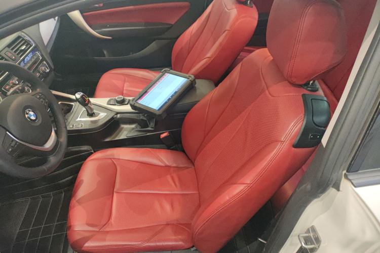 Used BMW 2 Series 2014 220i Leading Model
