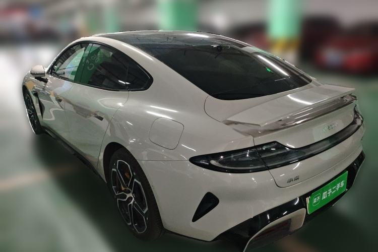 Used  SU7 2024 Rear-Drive Ultra-Long Range Advanced Pro-Level Intelligent Driving Version
