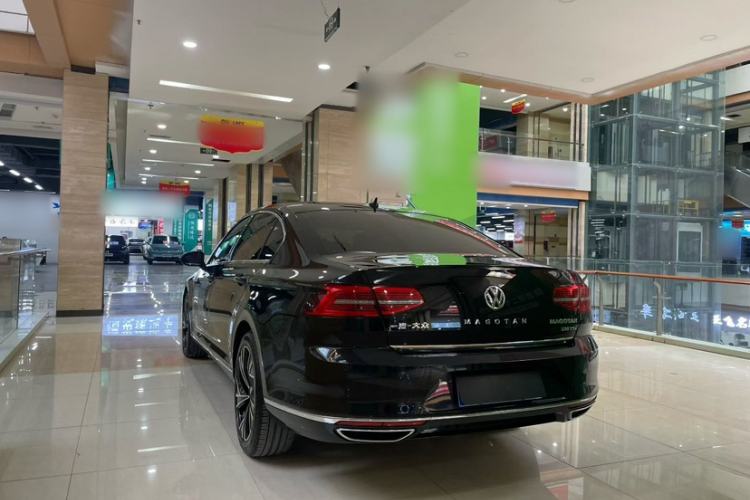 Used Volkswagen Magotan 2019 330TSI DSG Luxury Version China VI Standard
