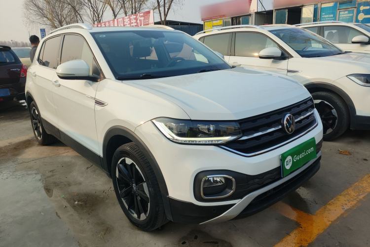 Used Volkswagen Tacqua 2021 200TSI DSG JoyConnect Edition